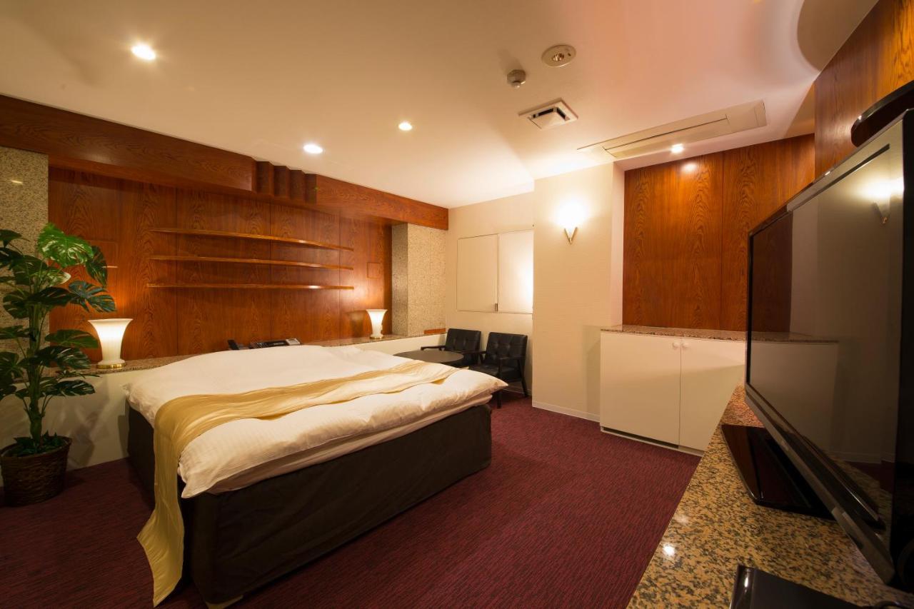 Hotel Beni East (Adults Only) Osaka Eksteriør billede